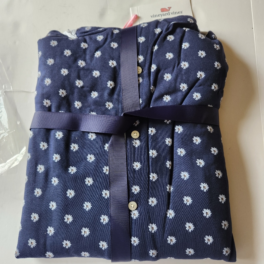 Vineyard Vines Navy Floral Pajama Set - Picture 2 of 3